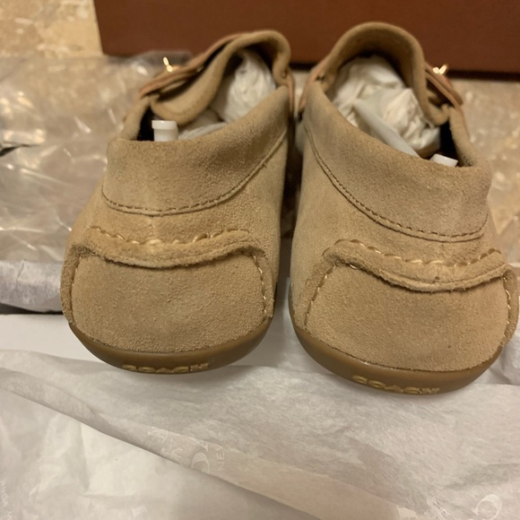 Coach Flash Suede leather flats loafers NIB - Picture 3 of 5
